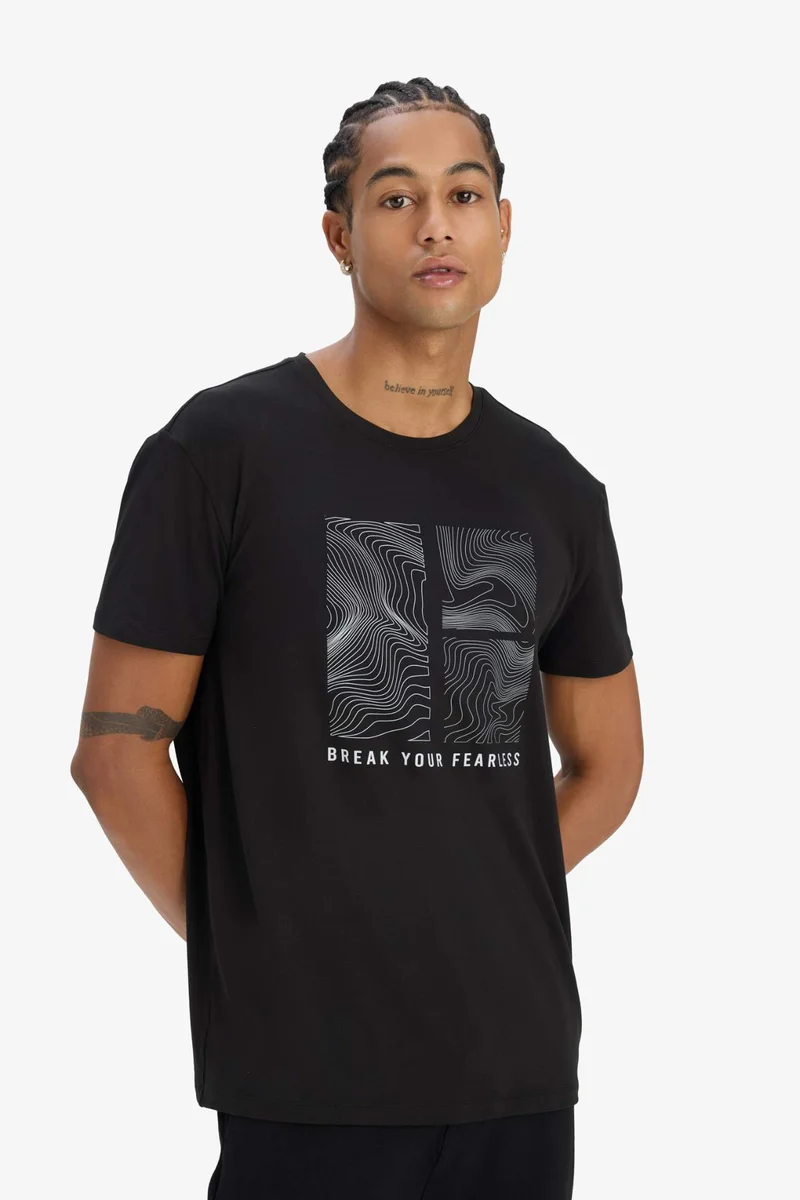 ديفاكتو DeFactoFit Standard Fit Crew Neck Printed Sports T-Shirt