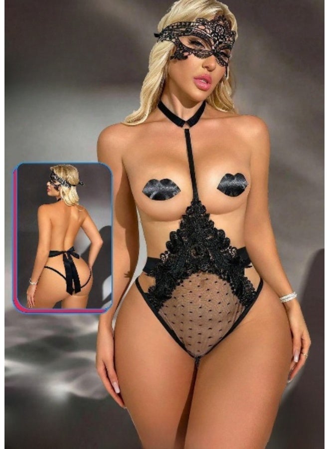 Bold women's lingerie set with a mesh design and lace details, featuring a halter neck and a mask – a distinctive set with an attractive, feminine look, perfect for special occasions and warm nights. Code 855 - Image 2