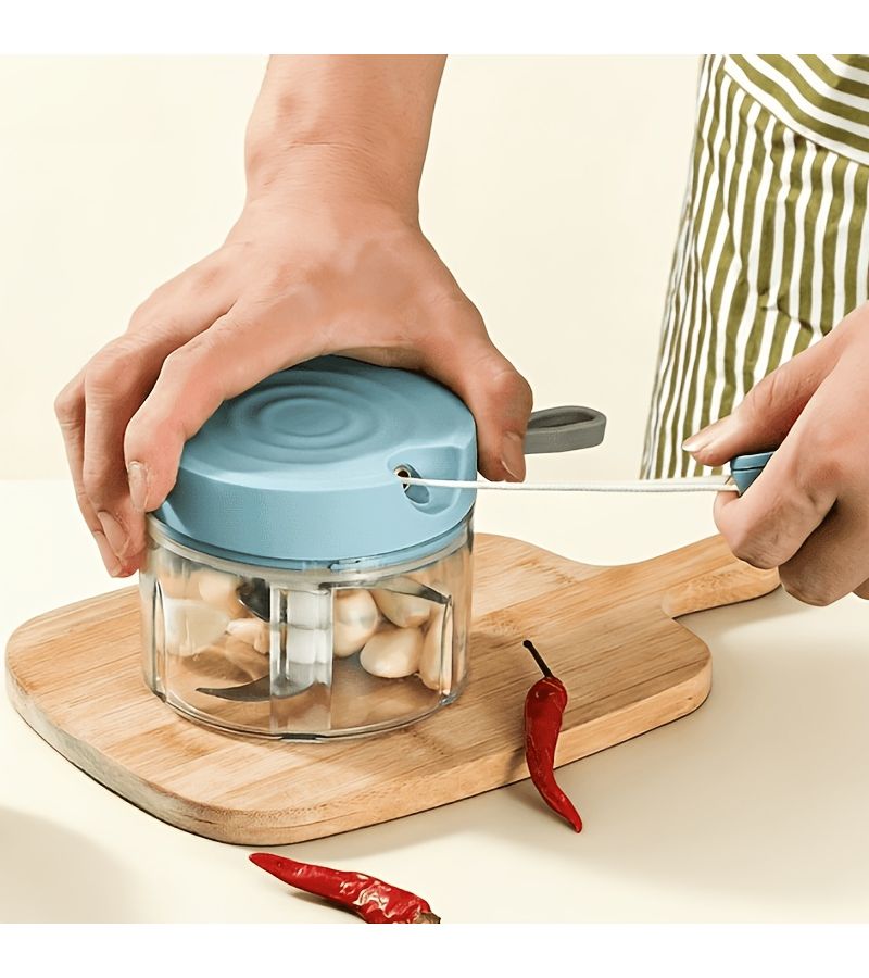 Blue 180ML Mini Manual Garlic Chopper Hand Pull Vegetable Mincer Multifunctional Kitchen Grinder For Garlic Ginger Paste Chili Baby Food - Image 4