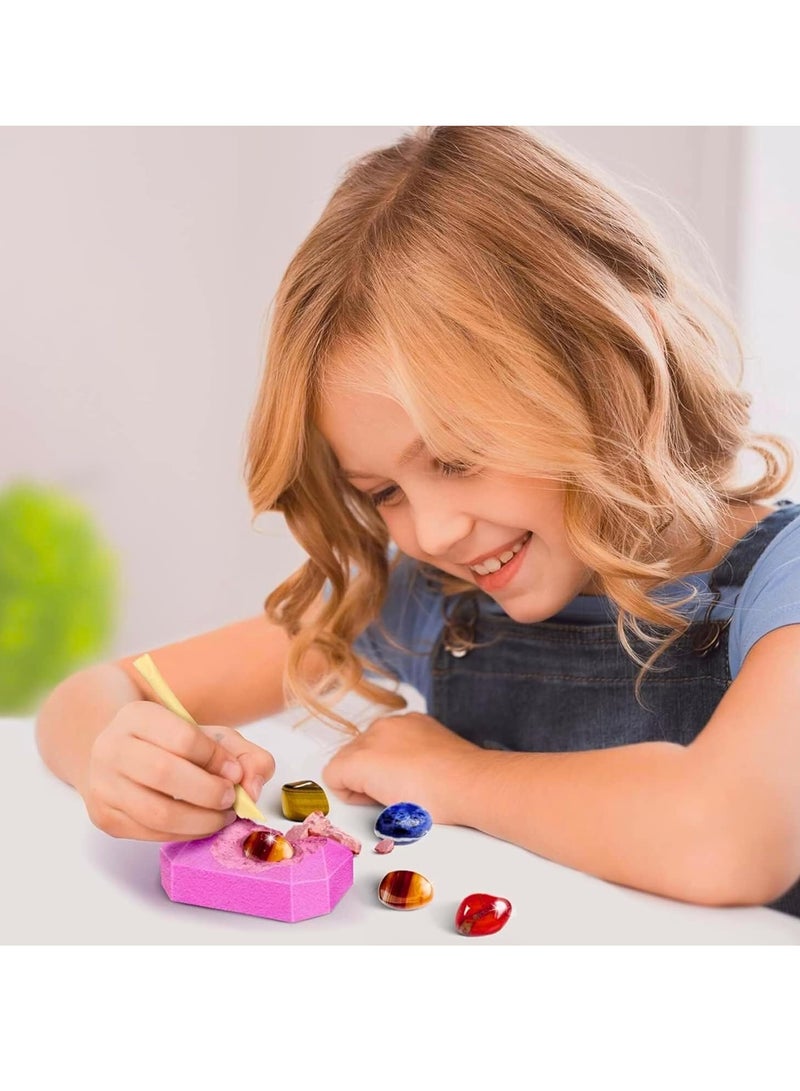 ARGT طقم حفر الأحجار الكريمة - 12 حجر كريم حقيقي وطقم تعدين الكريستال للأطفال - لعبة علمية في العلوم والتاريخ والجيولوجيا مع أدوات الحفر - هدية تعليمية ممتعة للأولاد والبنات من عمر 6 سنوات وما فوق - Image 2