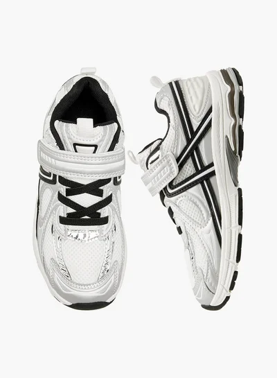 Little Missy Panelled Sneakers with Hook and Loop Closure