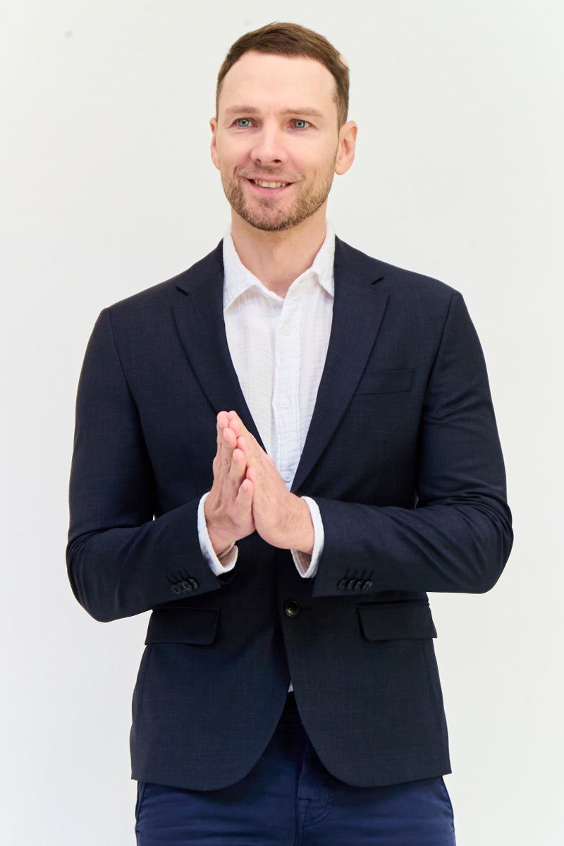 Celio بليزر شبه رسمي للرجال بقصة عادية بنقشة ميكرو شيك، رمادي داكن - Image 1