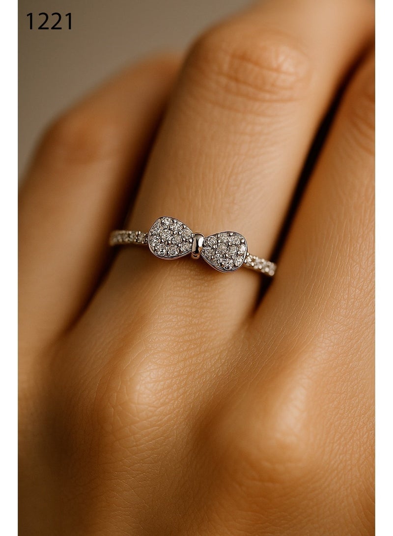 ثري دايموندز بندل 4 خواتم مطلية بلاتين وروديم بفصوص زركون لامعة – طقم راقي ومميز للستات بستايل ناعم - Image 2