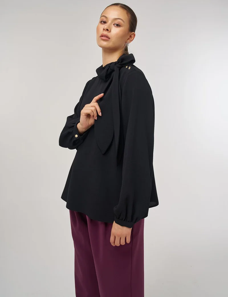 Kayra Neckline Detail Blouse Black