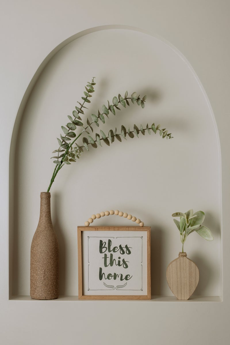 Words Co. Heartleaf Wooden Vase - Image 2