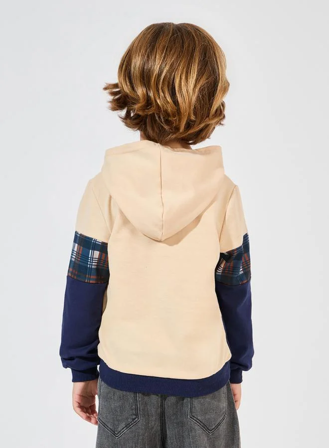 Styli Contrast Plaid Lightweight Hoodie