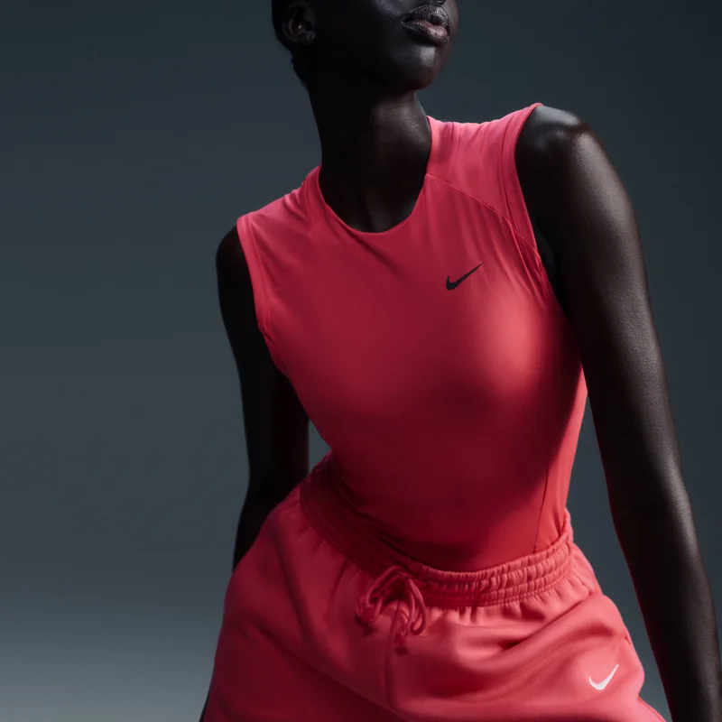 نايكي بدلة رياضية سبورتسوير فينيكس فليس بخصر عالي واسع للنساء