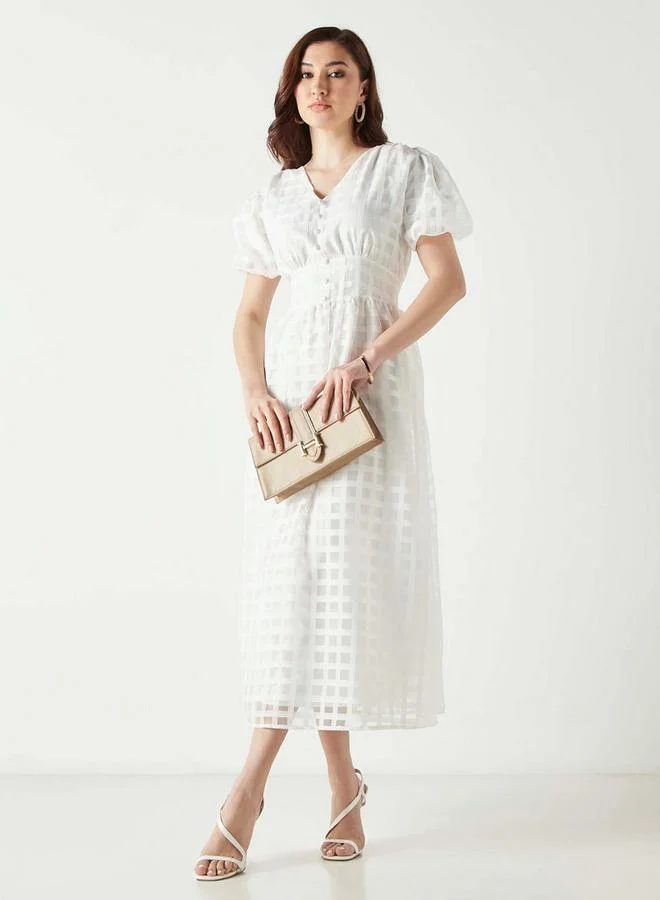 2Xtremz 2Xtremz All-Over Checked Midi Dress with V-neck and Balloon Sleeves