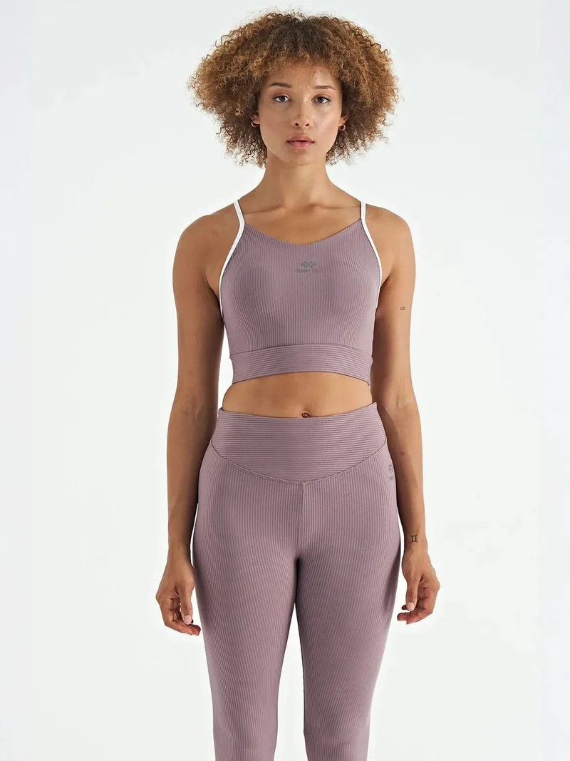 تومي لايف TOMMY Fitted Sleeveless Crop Sports Top