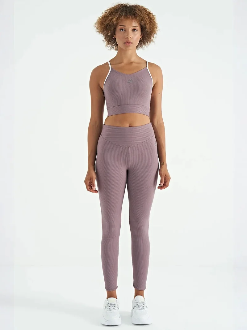 تومي لايف TOMMY Fitted Sleeveless Crop Sports Top