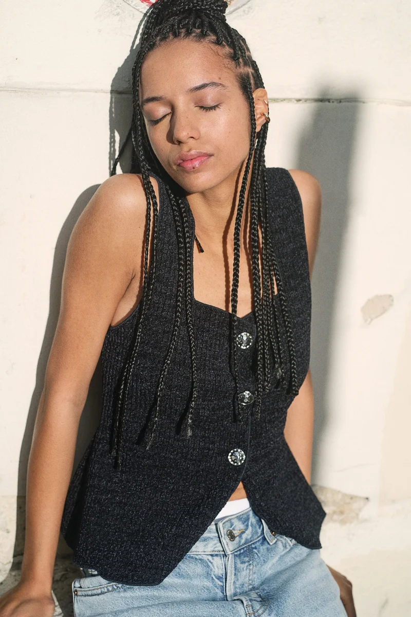 اتش اند ام معطف بطول الخصر من الجيرسيه المزخرف