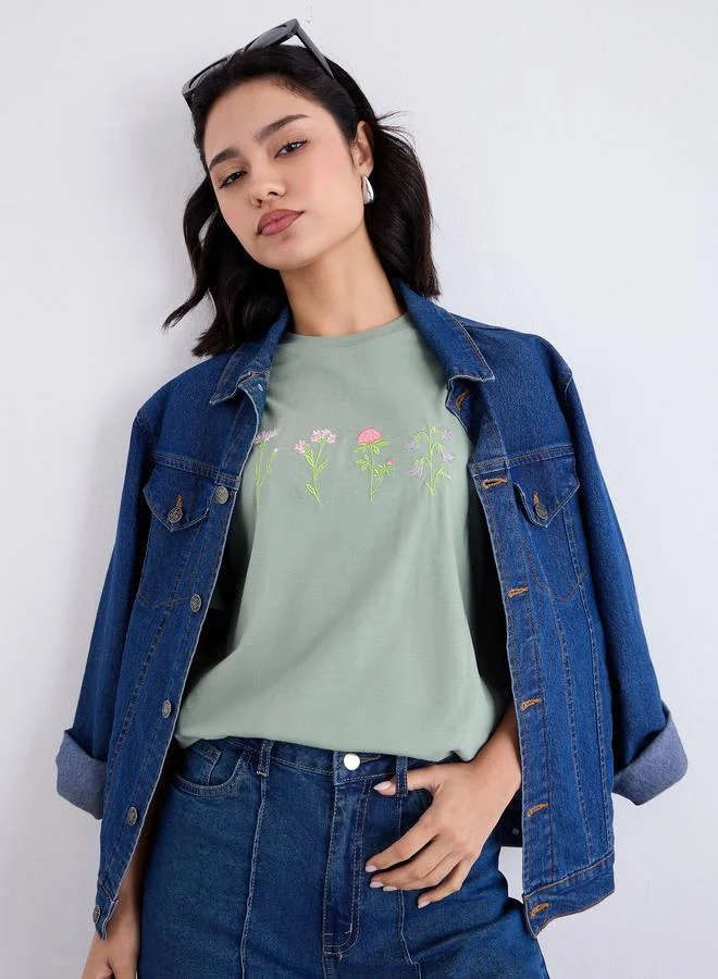 Styli Styli Women Green Embroidered Oversized T-Shirt