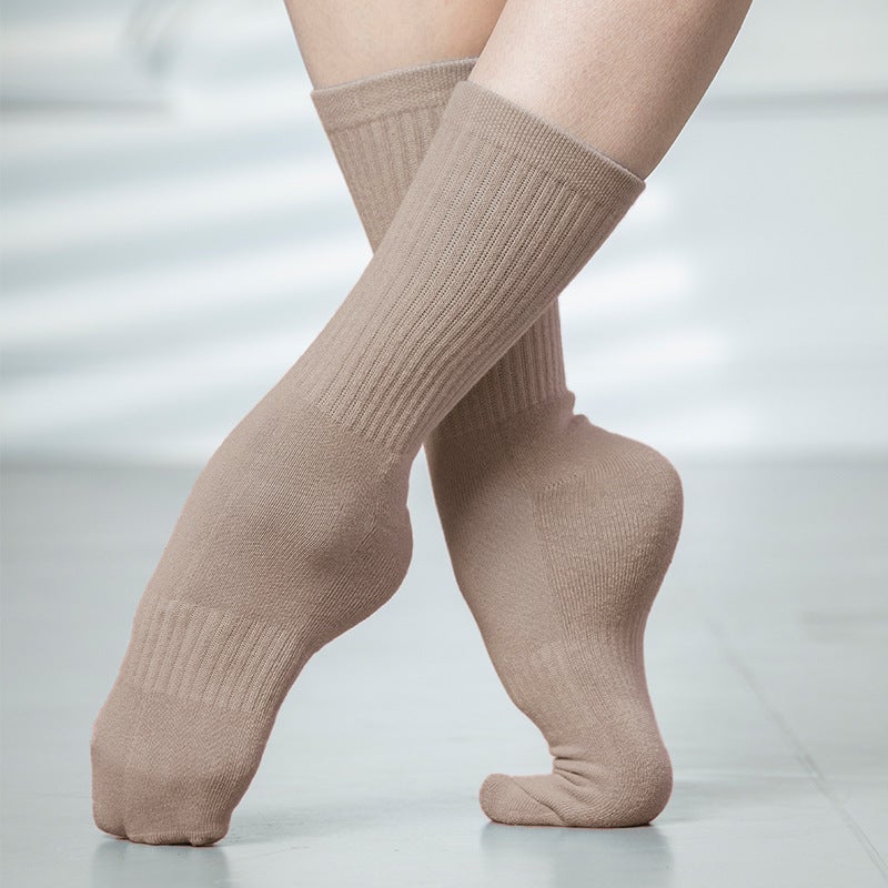 Trainbo Modern Dance Socks Dance Classical Dance Non-Slip Practice Socks Cotton Long Tube Men'S And Women'S Thickened Ballet Socks - Image 1