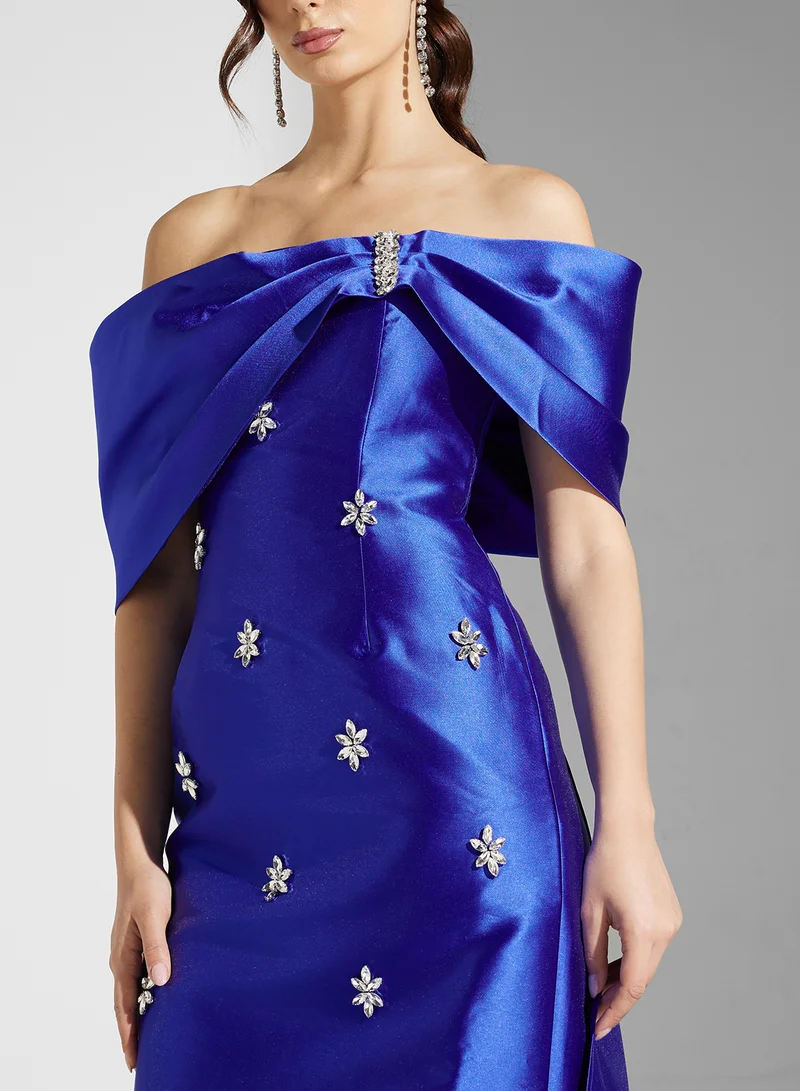 Akadia Fashion Off-Shoulder Satin Dress