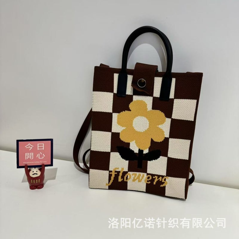 Advanced Sense Mobile Phone Bag New Cartoon Knitted Bag Dopamine Color Matching Handbag Niche All-Match Shoulder Crossbody Bag - Image 1