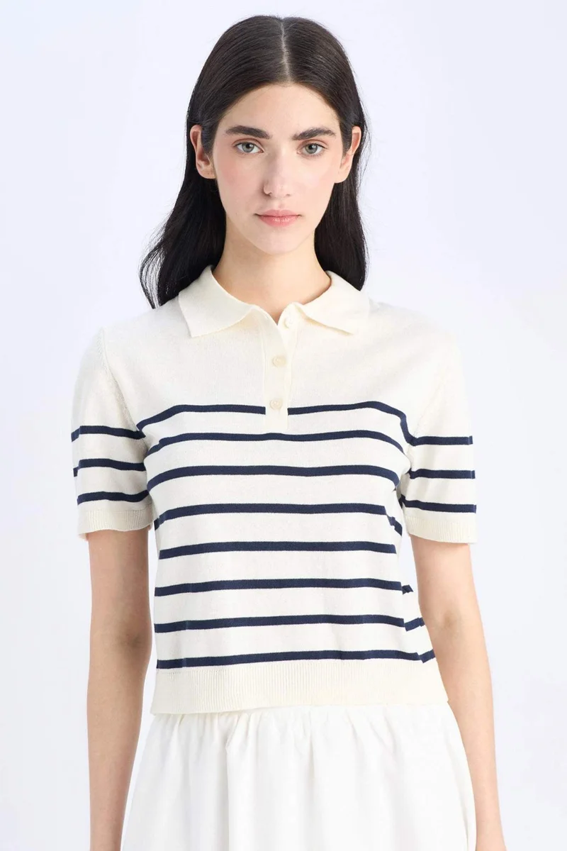 ديفاكتو Regular Fit Polo Collar Pullover