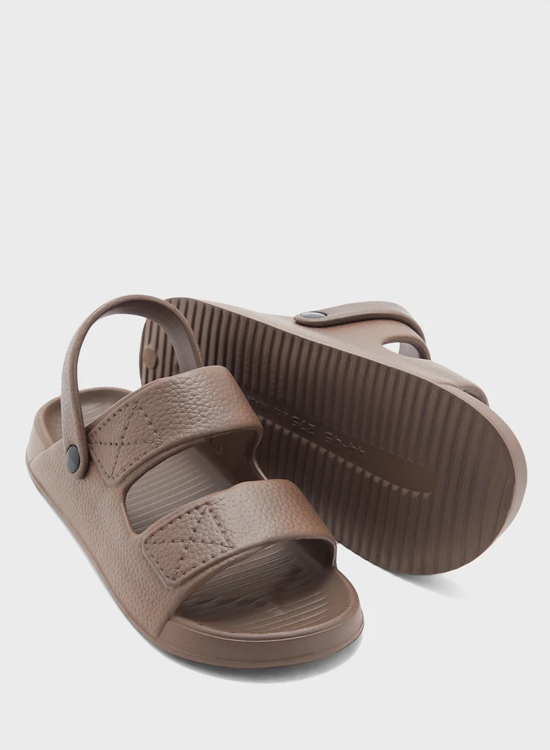 سفنتي فايف Comfort Sandals