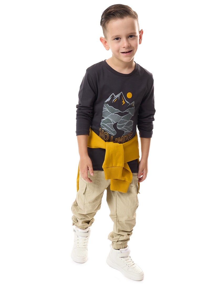 فكتور اند جين تي شيرت طويل باللون الرمادي الداكن للأولاد (2 - 8 سنوات) - Image 4