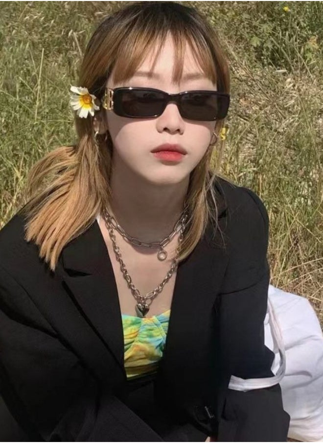In Air - Stylish Small Frame Sunglasses - Image 1