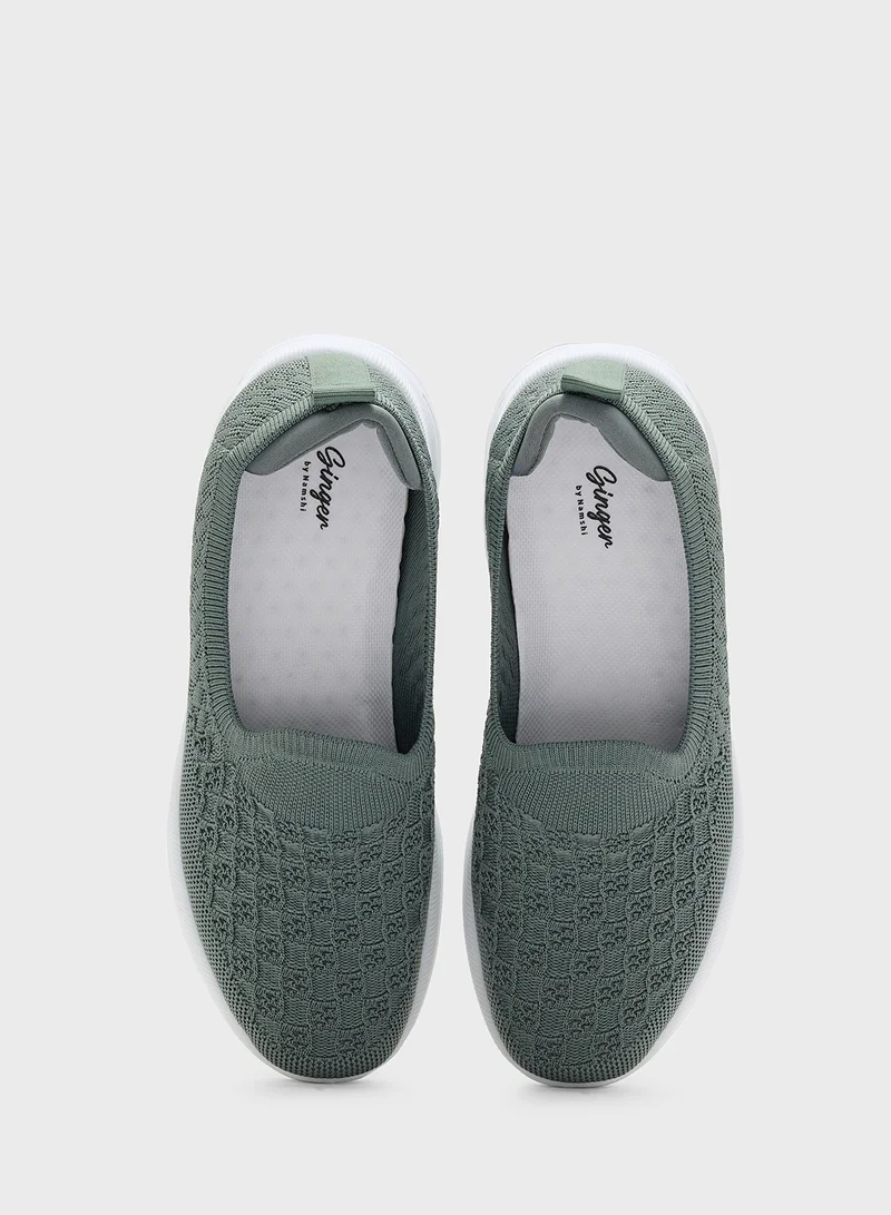 جينجر Fly Knit Slip On  Comfort Shoe