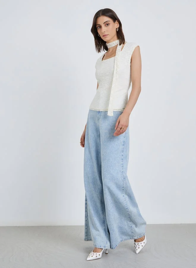 تايك تو بلوزة دانتيل مربعة بلمسات مميزة