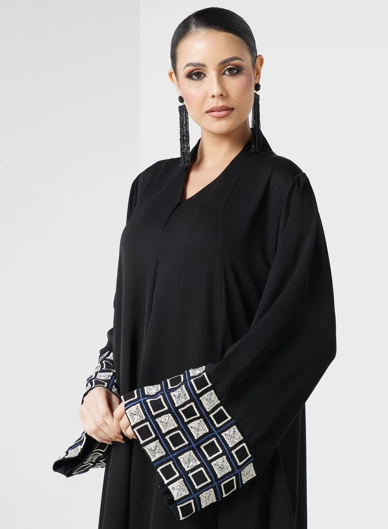 hayas closet Embellished V-Neck Abaya