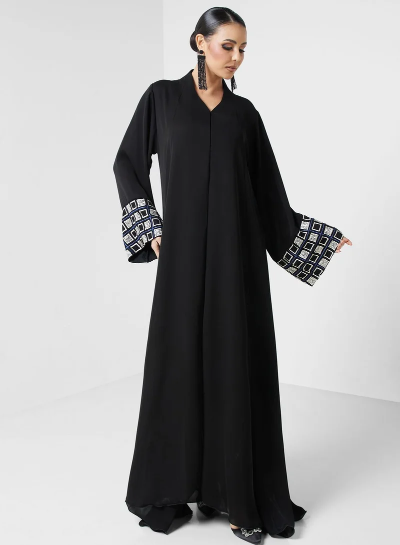 hayas closet Embellished V-Neck Abaya