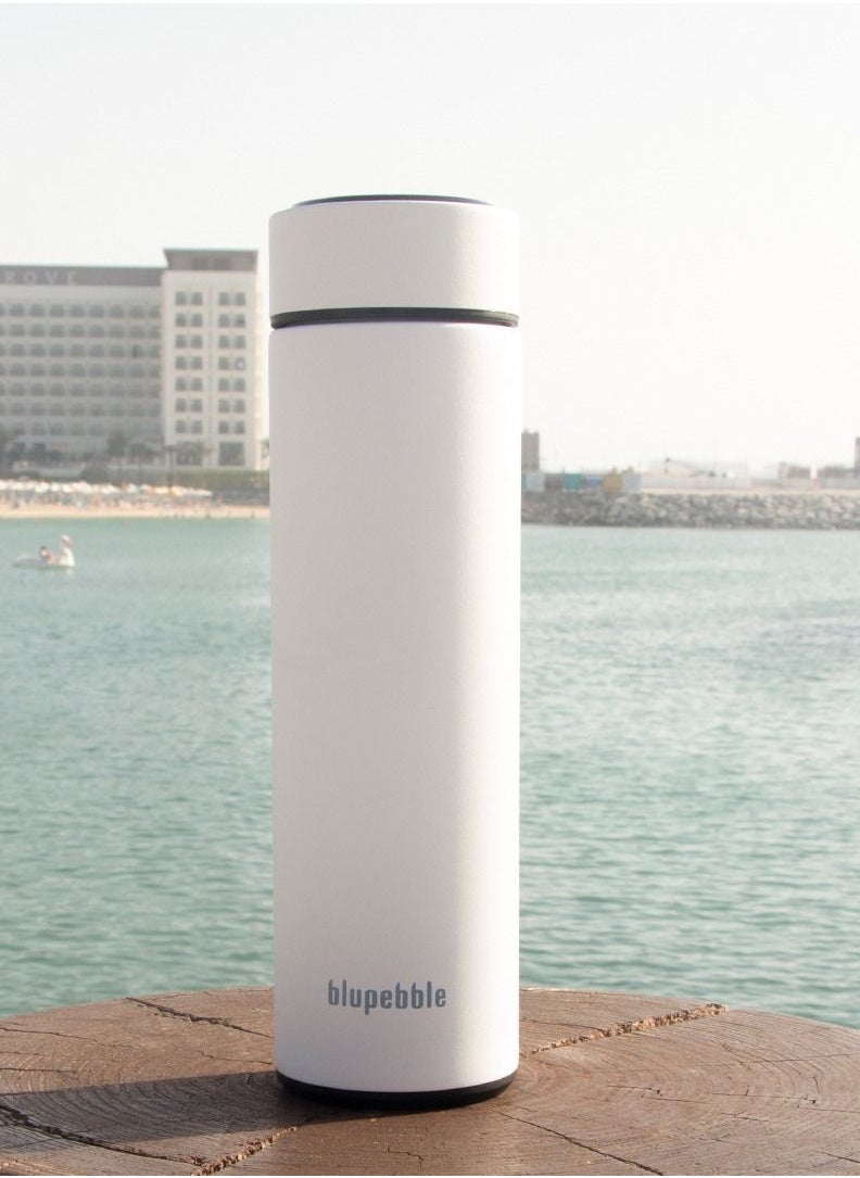 blupebble - Smart Water Bottle With LED Temperature Indicator Display - Image 1