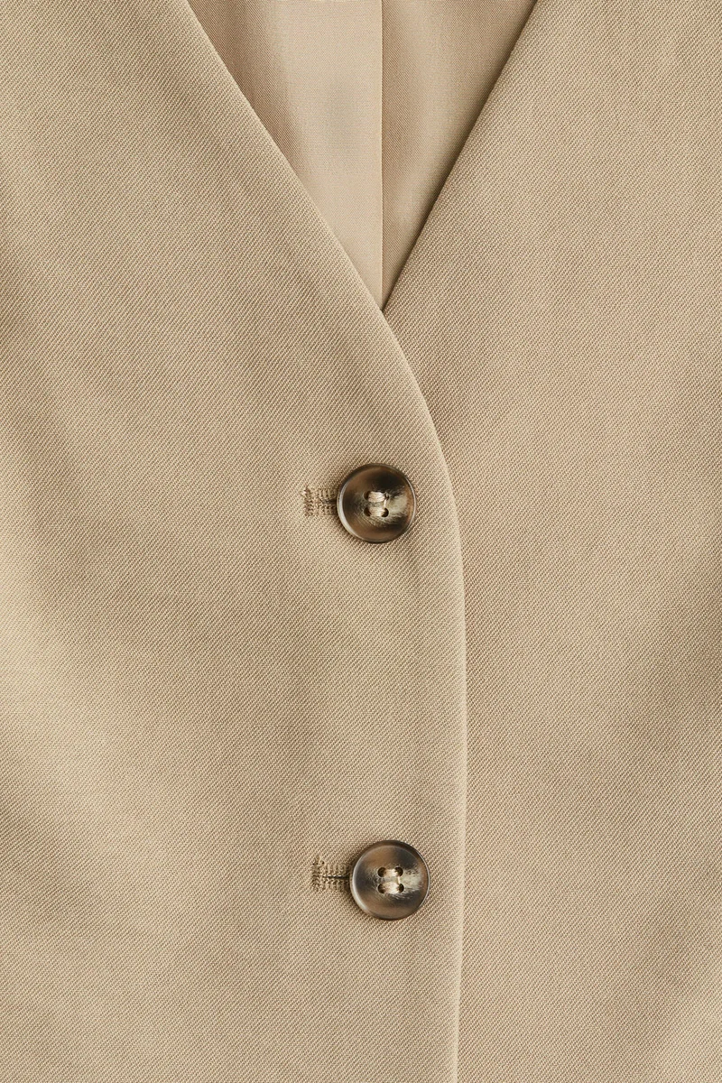 اتش اند ام Short waistcoat