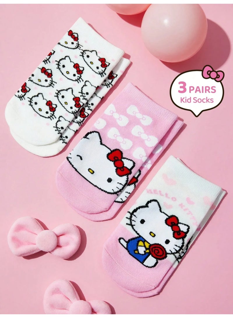 هالو كيتي جوارب اطفال قطنيه  بتصميم هيلو كيتي مصنوعة من خامة ناعمة وقابلة للتهوية لراحة طويلة مجموعه من 3 ازواج  بتصاميم متعدده مناسبه  لعمر ( 6-4) سنوات - Image 1