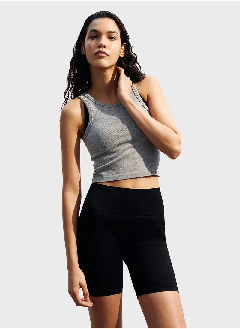 H&M Drymove™ Scoop Neck Cropped Vest Top