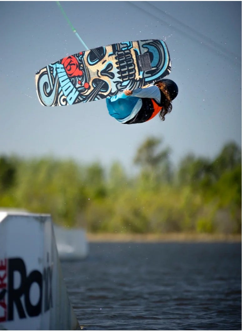RONIX RONIX WAKEBOARDS - ATMOS KID'S PARK BOARD - SPINE FLEX - White / Blue / Red  - Image 4