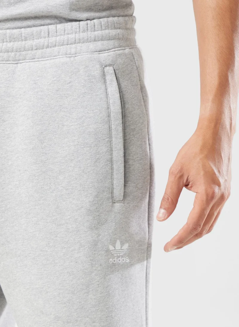 adidas Originals Essential Shorts