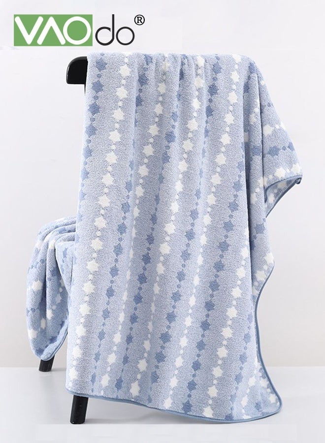 فاو دو مجموعة مناشف حمام 4 قطع، 1 منشفة حمام كبيرة الحجم و 3 مناشف، مادة ناعمة على البشرة عالية الامتصاص، مناشف سريعة الجفاف للاستحمام والصيف والشاطئ والصالون والرياضة باللون الأزرق - Image 2