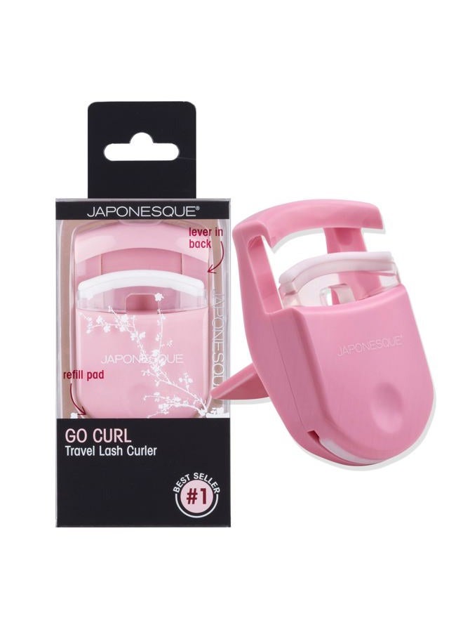 Japonesque مكبس رموش للسفر، وردي - مكابس رموش بلاستيكية لمكياج السفر، مكبس رموش Go Curl مع وسادة بديلة مجانية - عبوة واحدة - Image 1