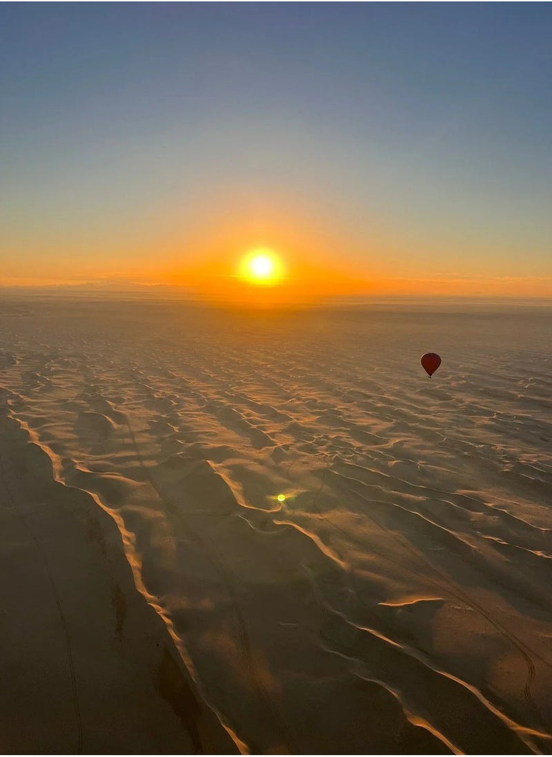 Wondergifts Early Morning Hot Air Balloon Ride with Succulent Breakfast & Falconry Experience Gift with Free Spa Voucher  - Image 4