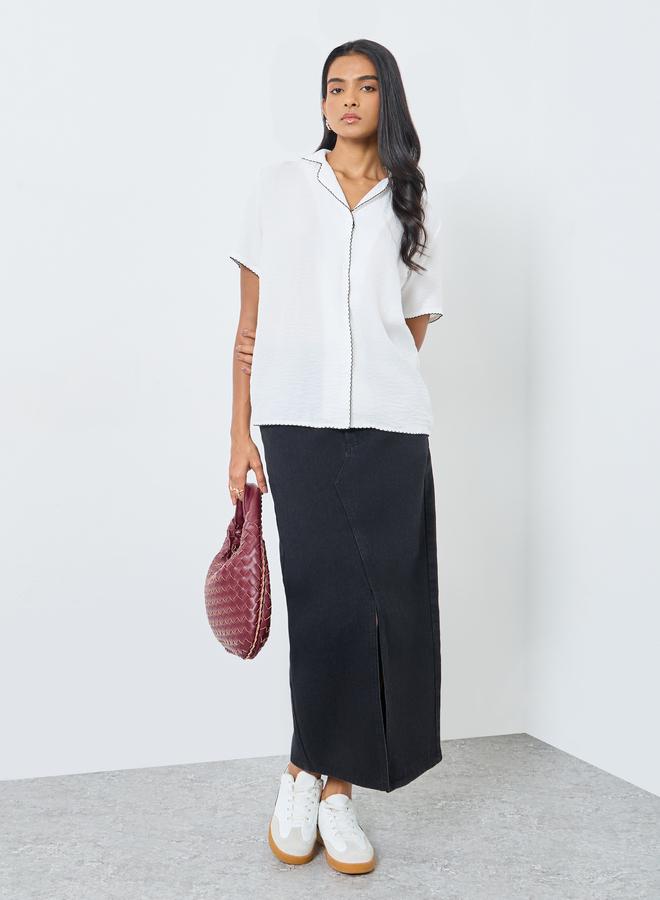 تايك تو قميص بأزرار وزخارف متباينة مخيطة - Image 2