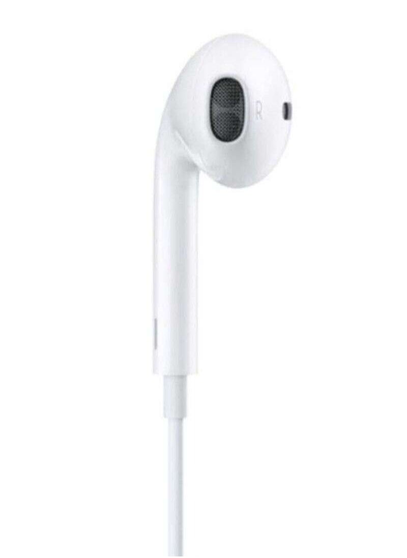 Generic - EarPods with 3.5mm plug - Image 1