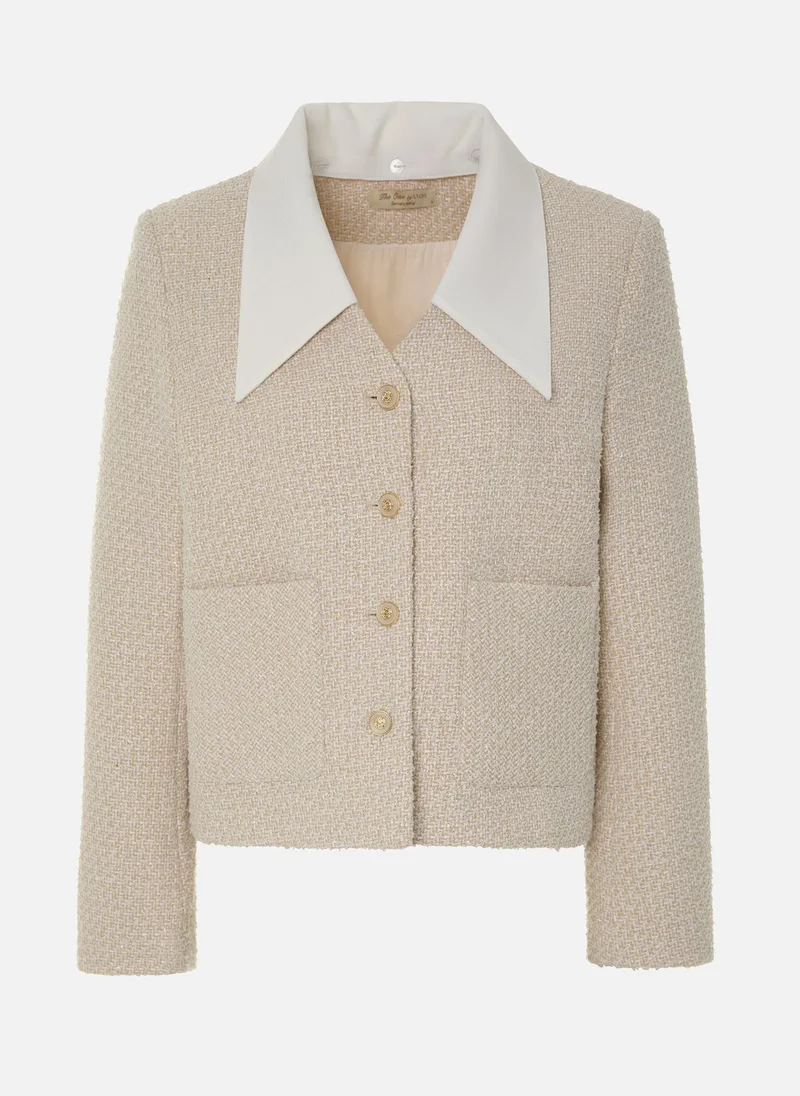 Lichi Straight cut tweed jacket with contrasting collar