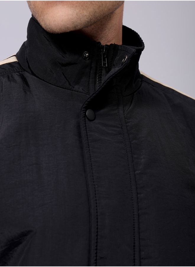 The Indian Garage Co Men Slim Fit Solid Puffer Jackets  - Image 5