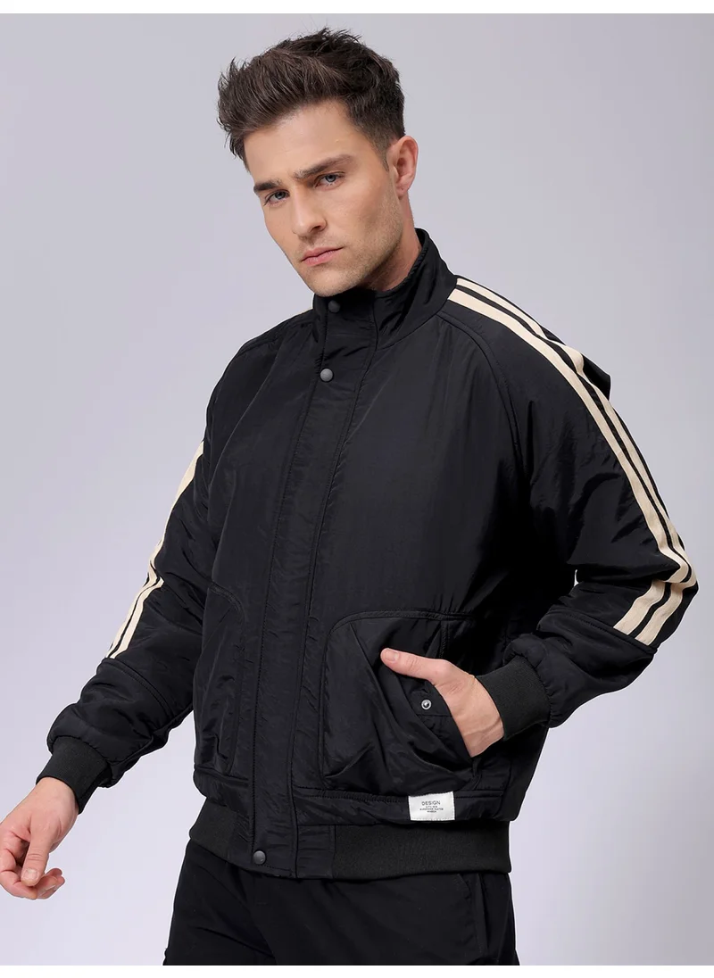 شركة المرآب الهندية Men Black Casual Slim Fit Plain Bomber Jacket