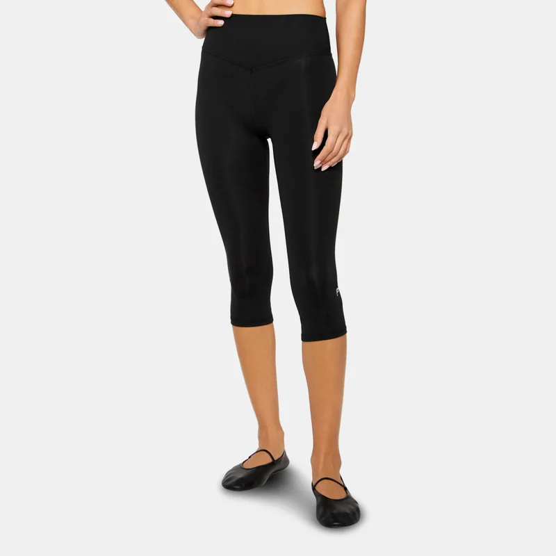 Fabletics Women's PureLuxe TLC Training Capri Leggings