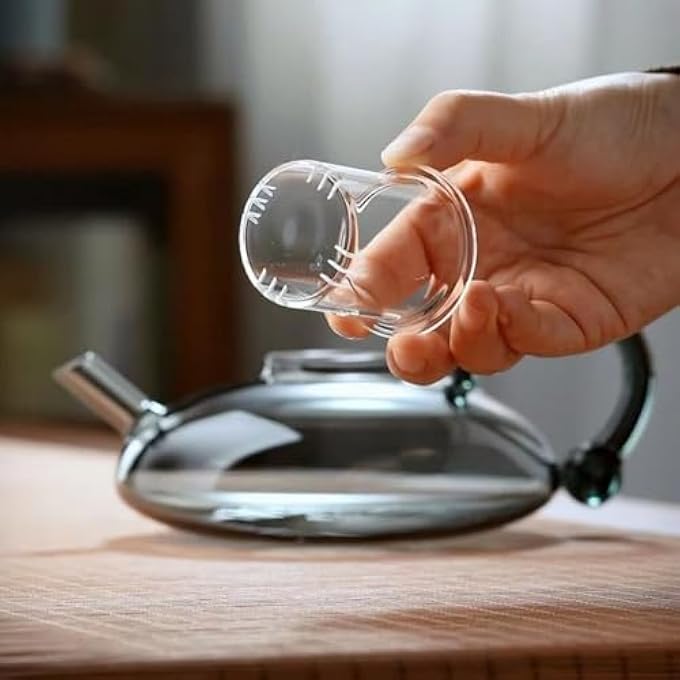 ريحني إبريق شاي أسود من زجاج البورسليكات آمن للاستخدام على الموقد، مناسب لتحضير أوراق الشاي المتفتحة، هدية عيد الميلاد، غلاية شاي زجاجية بمقبض خشبي، حجم كبير للنساء والبالغين، لون رمادي دخاني - Image 2