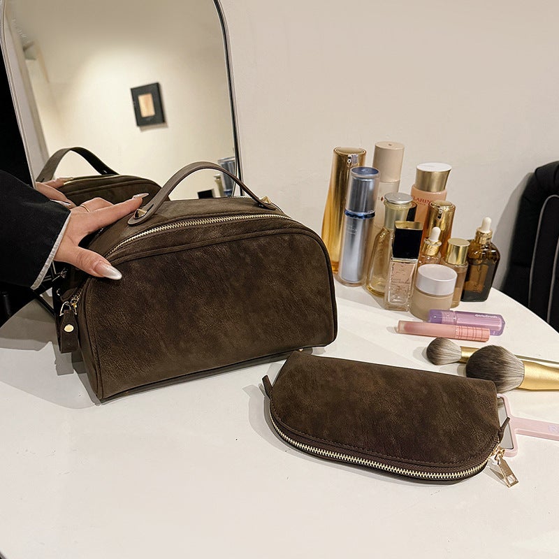 2026 Retro Cosmetic Bag with Large Capacity and Detachable Sub-bag - Image 1