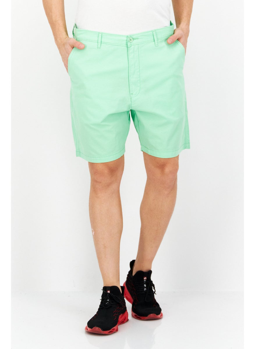 Levi's - Men Solid Chino Short, Lime Green - Image 1