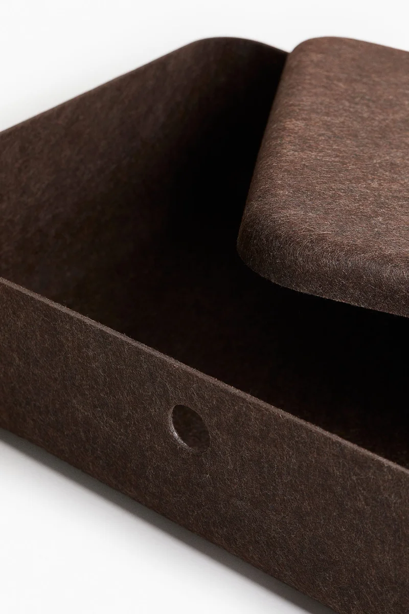 اتش اند ام صندوق تخزين