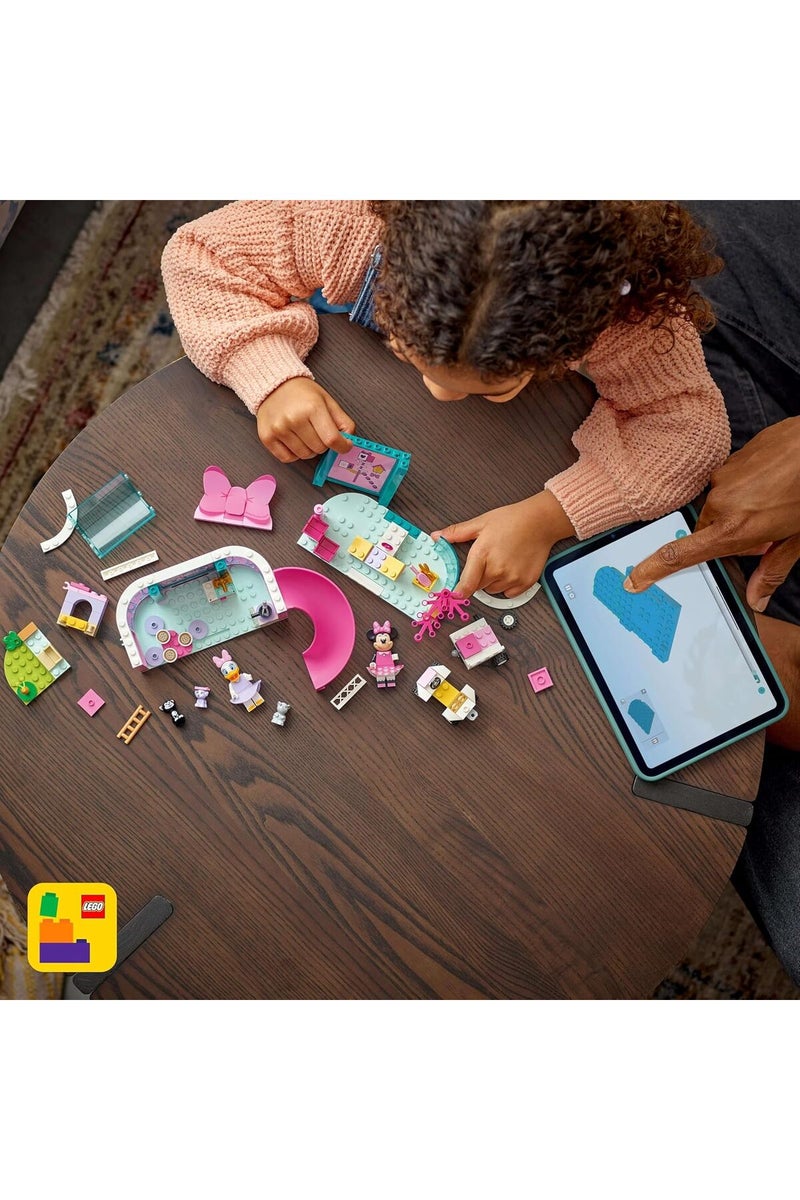 LEGO Disney Minnie's Pet Hotel Building Toy (43274) - Image 4