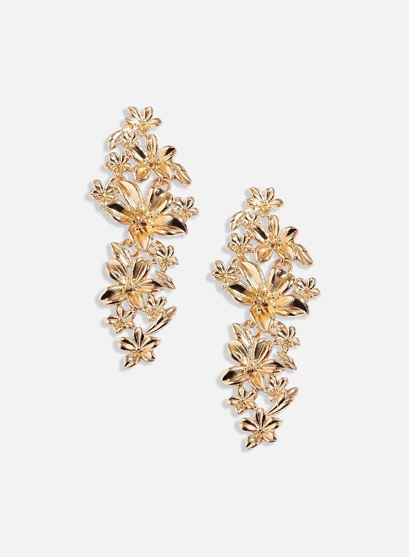 SOHI Metallic Flora Artificial Drop Earring Jewellery