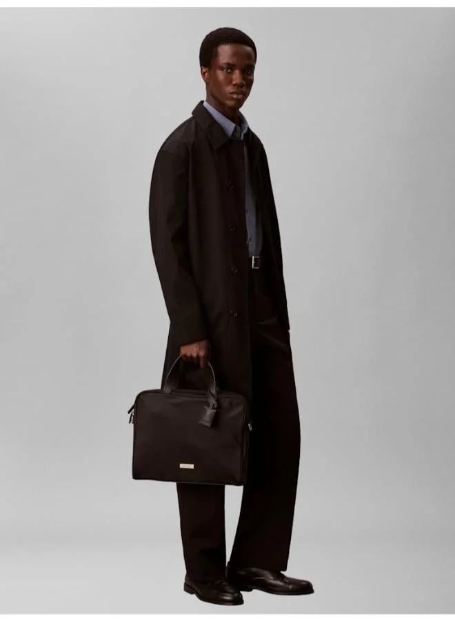 CALVIN KLEIN Sleek Slim Commuter