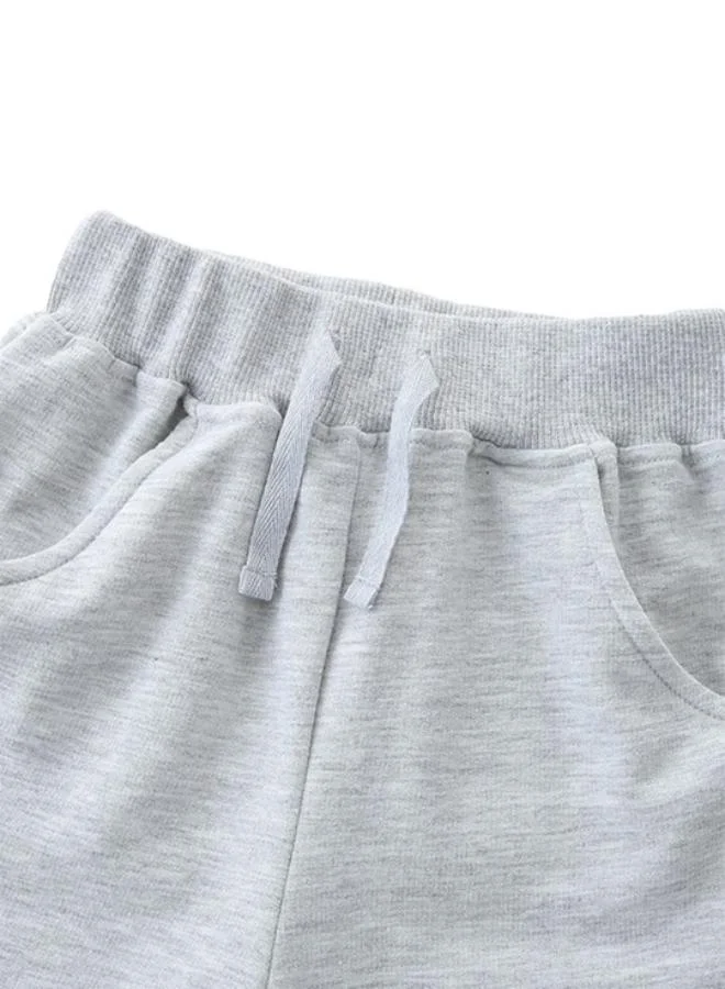 YUNIQEE Grey Regular Fit Mid Rise Solid Shorts
